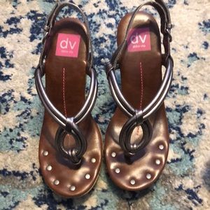 Dolce Vita size 7 wedges